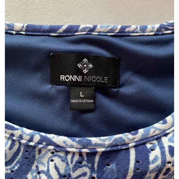 NWT Ronni Nicole Sleeveless Paisley Print White/Indigo Dress L blues new - Picture 3 of 11